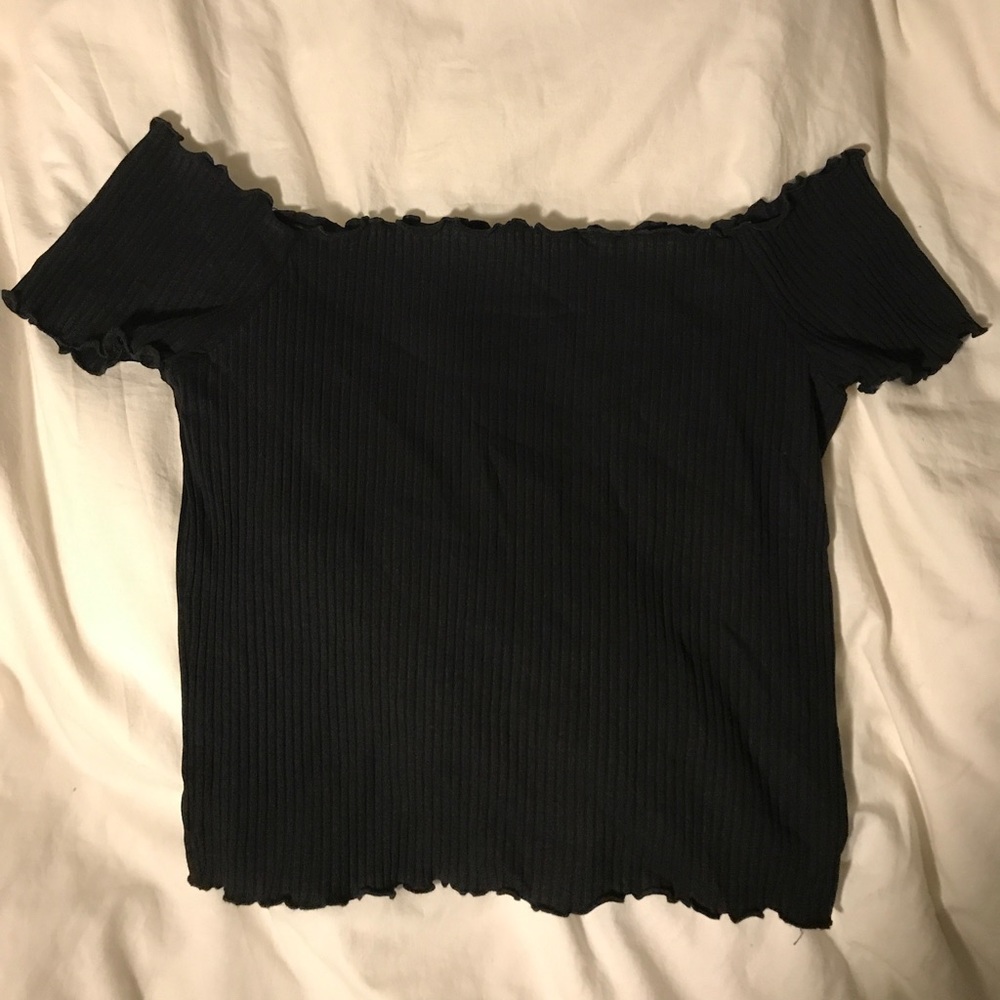 Zara Off-the-Shoulder Ribbed Crop Top